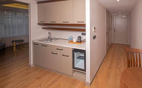 Nevi & Suites Istanbul Taksim - 31