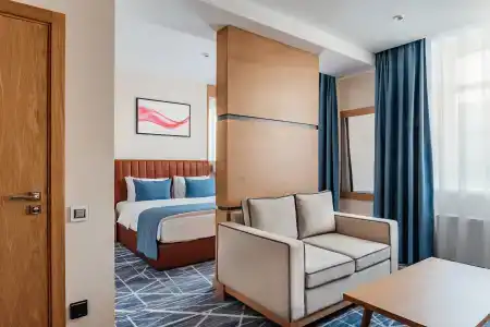 Ramada by Wyndham Nur-Sultan - 4