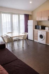 Diplomat Suites - 42