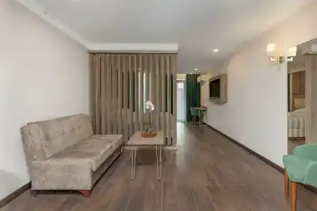 Wyn Residences - 50