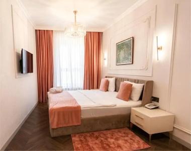 Caspian Pearl Boutique - 4