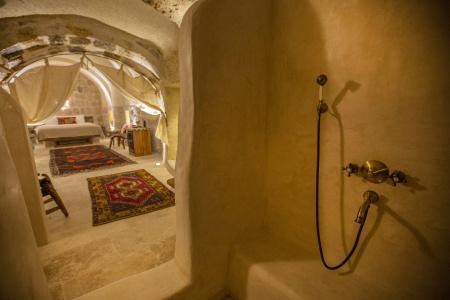 Doda Artisanal Cave - 8