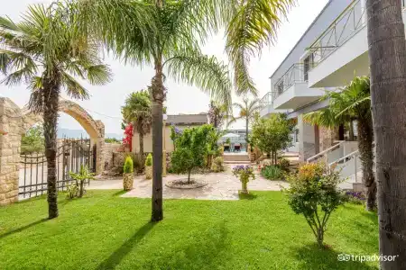 Paradice Luxury Suites - 8