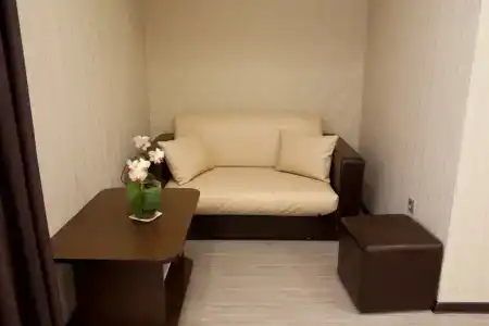 Encino - 18