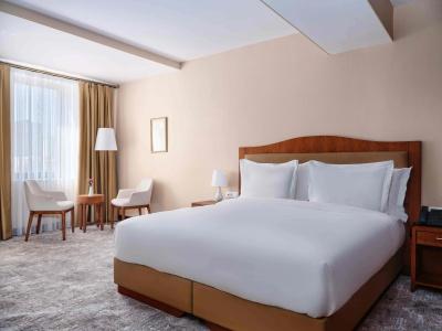 The Central Point - 6
