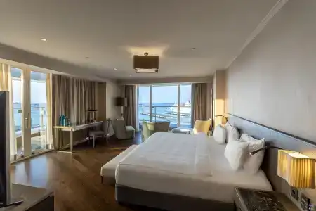 Radisson Blu Istanbul Ottomare - 110