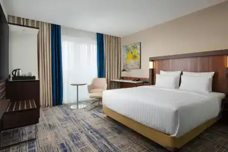 Courtyard by Marriott - 15