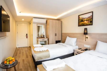 Royal Bosphorus - 34