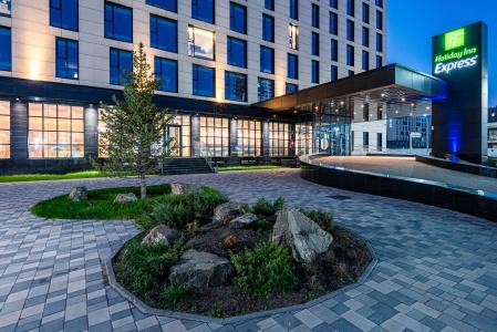 Holiday Inn Express - Turan - 12