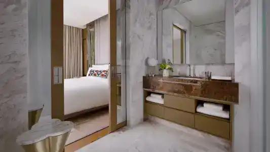 The Ritz-Carlton - 81