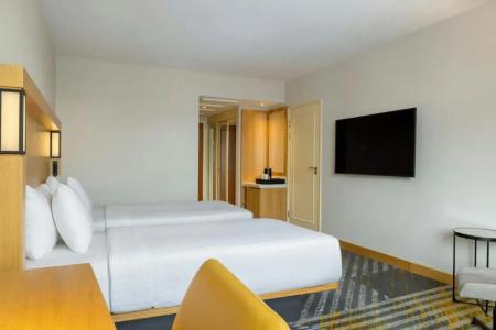 Courtyard by Marriott Tbilisi - 25