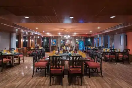 Prince Suites Residence Managed by Prince Palace - 11