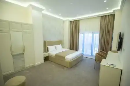 Ketrin Restaurant - 6