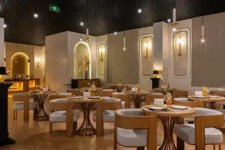 Mövenpick - 43