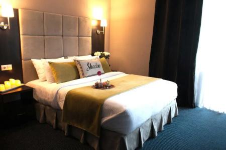 Shadow Boutique & Spa - 29