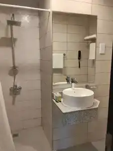 Best Western Plus Dubai Academic City - 31