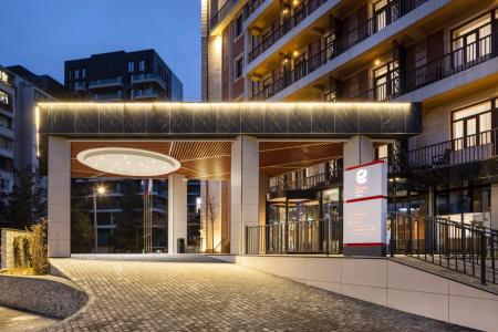 Ramada Encore by Wyndham - 10