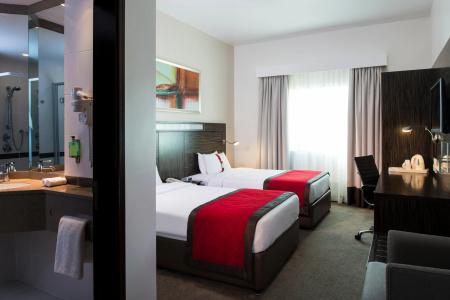 Holiday Inn Express Dubai Internet City, an IHG - 4