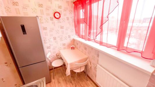 Ленинградский 8 - 7