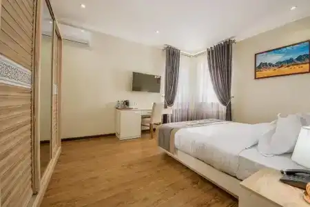 Sato Tashkent - 42