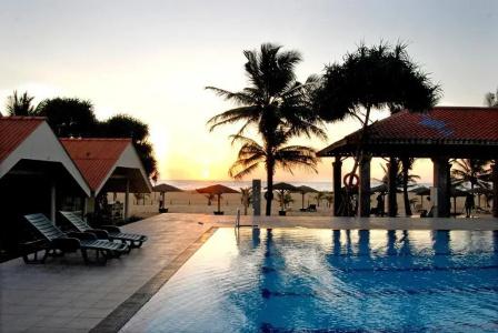 Goldi Sands - 14