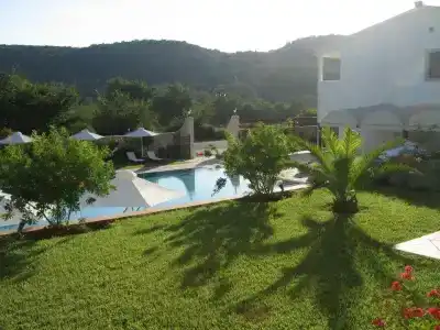 Paradise Studios - 26