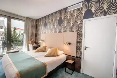 Best Western Hôtel Journel Antibes Juan-les-Pins - 4
