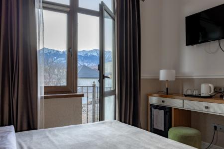 Mountain View - 4