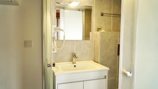 Qonaq & Suites - 39
