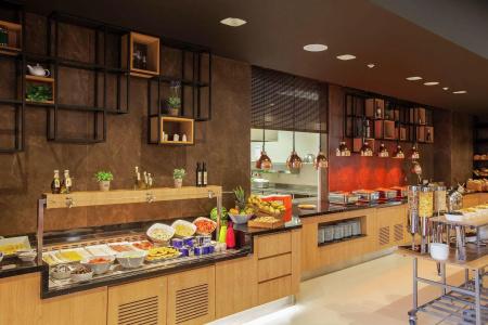 Hilton Garden Inn - 12