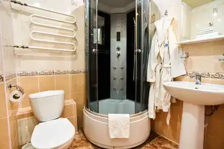 Интурист - 35