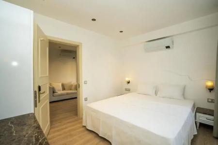 Channel Suites - 4