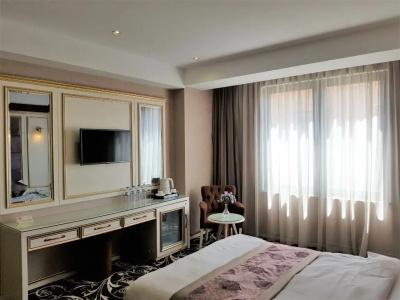 Gold Tbilisi - 43