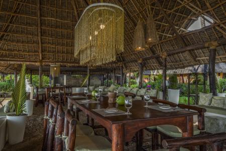 Breezes Beach Club and Spa - 9