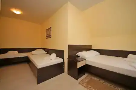 Старый дворик - 10
