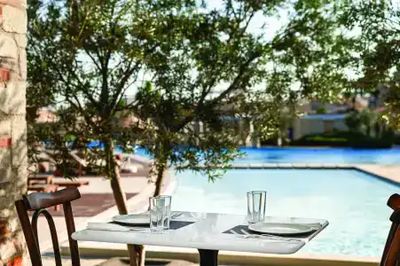 DoubleTree by Hilton Cesme Alacati Beach Resort - 7