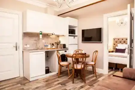 Meroddi Pera Flats - 56