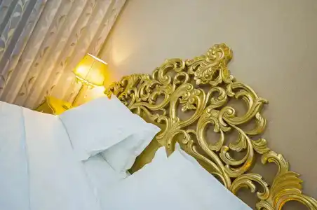 Royal Residence - 245
