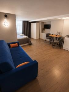 Hostel Coriolis Nevsky - 14