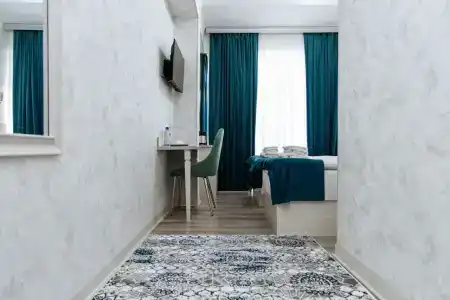 Mercuri Meridian - 27