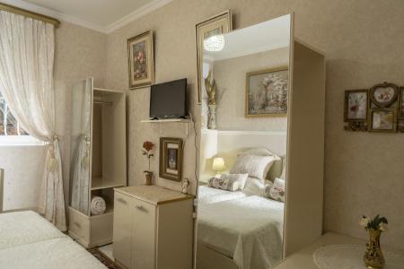 Elia Boutique - 35