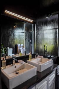 The Flame Tree Estate & - 119