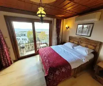 Saruhan - 208