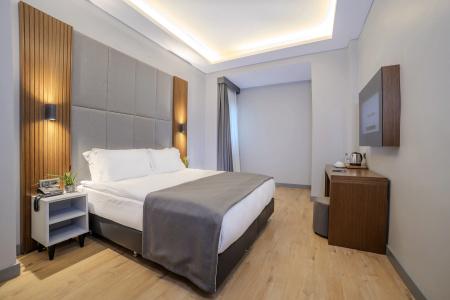 Center Hill Suites - 23