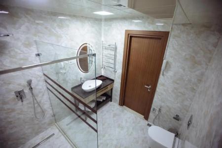 La Corne Baku - 9
