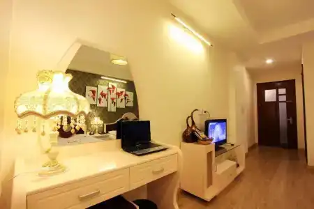 Splendid Star Boutique - 70