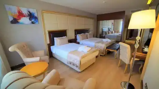 Wyndham Batumi - 9
