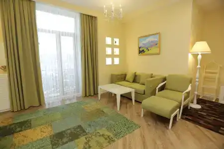 Ilk Inn - 86