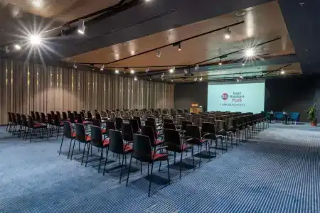 Best Western Plus Congress Yerevan - 35