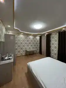 Diyora - 10